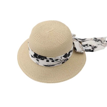 Straw Hat With Ribbon 2