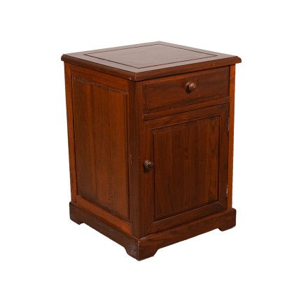 Κλασικό Ξύλινο Κομοδίνο... 2